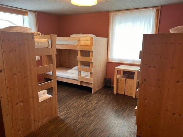 Nova Casa Spinatscha Hostel Sedrun