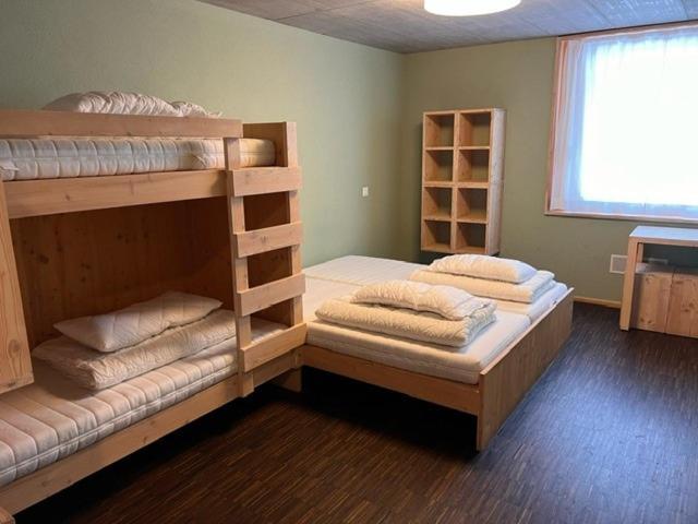 Hostel Nova Casa Spinatscha